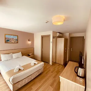 3* فندق عثمان لاكشري